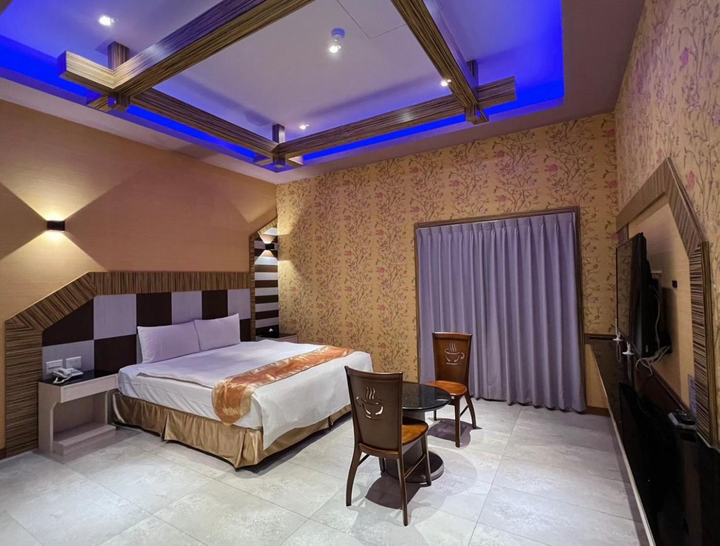 Wei Feng Exquisite Motel Pintung Branch Pingtung Kültér fotó