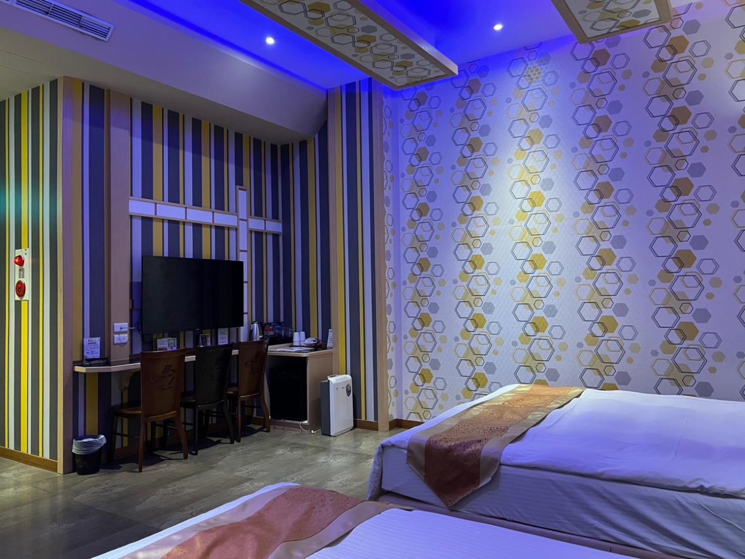 Wei Feng Exquisite Motel Pintung Branch Pingtung Kültér fotó